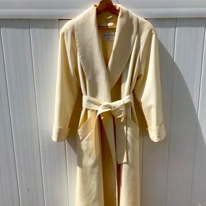 1980’s Baby Yellow/ Cream Overcoat with Detachable Liner